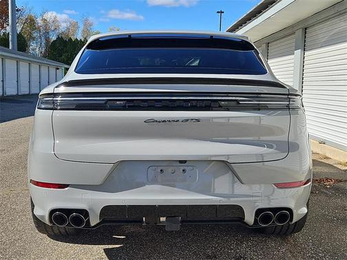2026 Porsche Cayenne GTS