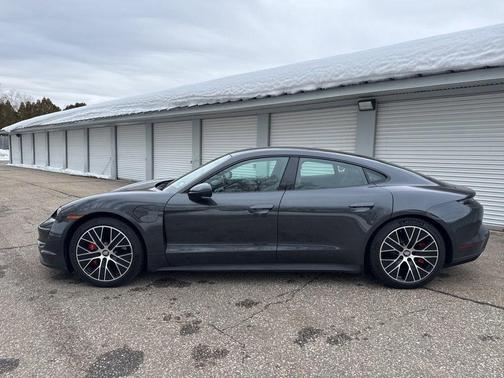 2021 Porsche Taycan 4S