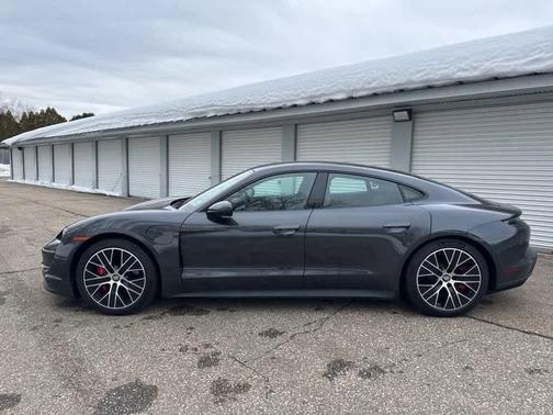 2021 Porsche Taycan 4S