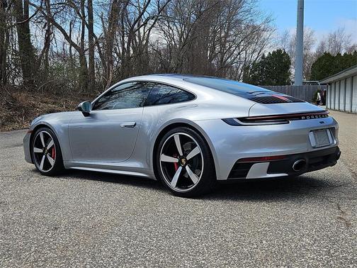 2023 Porsche 911 Carrera S