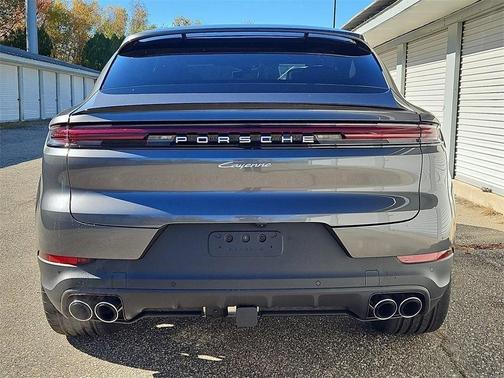 2026 Porsche Cayenne AWD