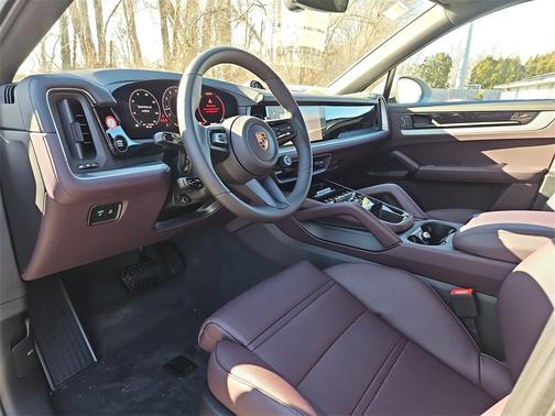 2026 Porsche Cayenne AWD