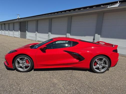 2021 Chevrolet Corvette Stingray w/2LT
