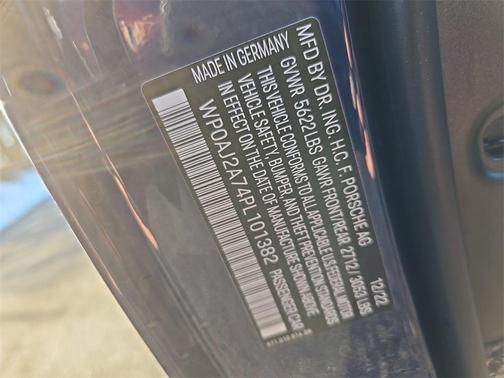 2023 Porsche Panamera 4 Platinum Edition