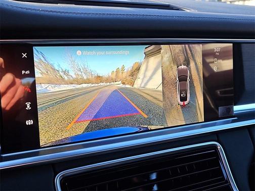 2023 Porsche Panamera 4 Platinum Edition