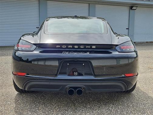 2017 Porsche 718 Cayman S