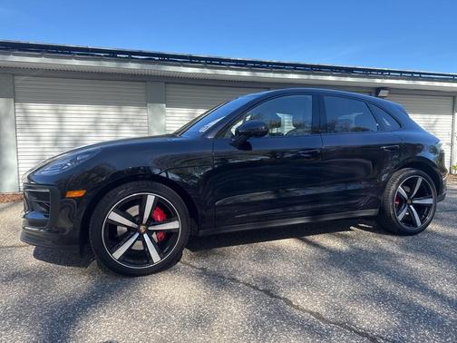 2023 Porsche Macan S