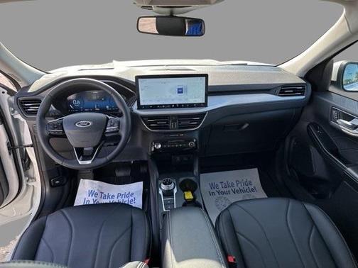 2025 Ford Escape Platinum