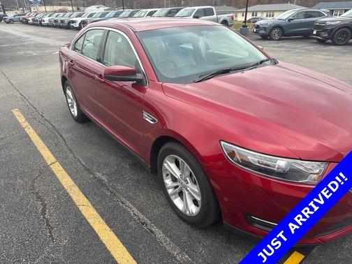 2015 Ford Taurus SEL