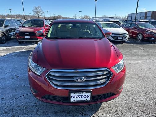 2015 Ford Taurus SEL