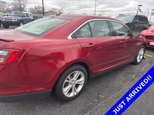 2015 Ford Taurus SEL