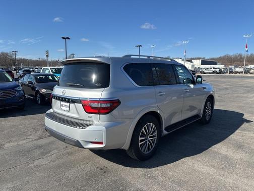 2024 Nissan Armada SL