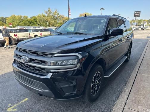 2023 Ford Expedition Max XLT