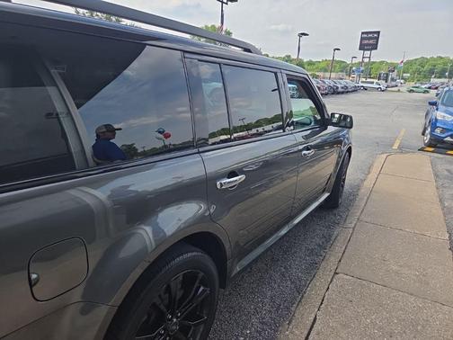 Magnetic 2019 Ford Flex Limited