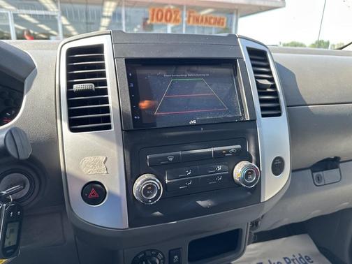 2018 Nissan Frontier SV