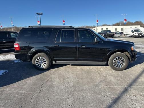 2017 Ford Expedition EL XLT