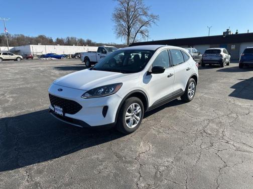 Oxford White 2021 Ford Escape S