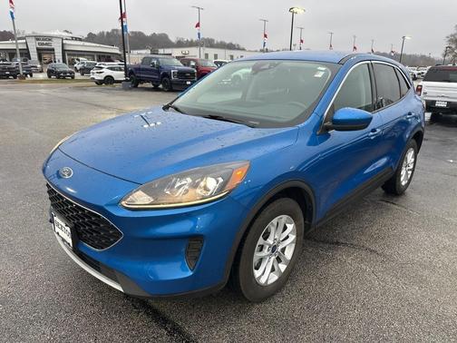 2020 Ford Escape SE