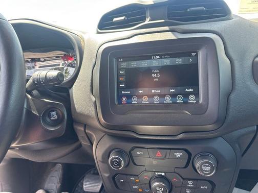Omaha Orange Clearcoat 2020 Jeep Renegade Trailhawk
