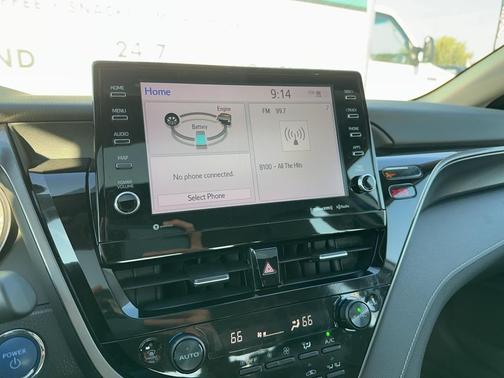 2021 Toyota Camry Hybrid XSE