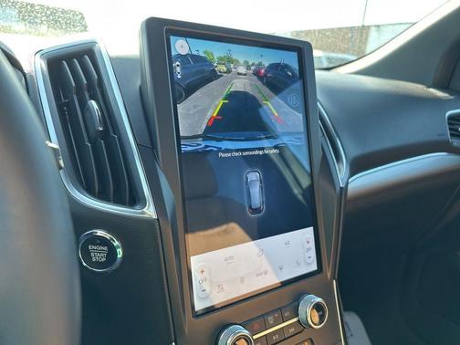 Carbonized Gray Metallic 2024 Ford Edge Titanium