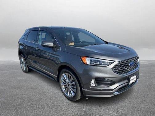 Carbonized Gray Metallic 2024 Ford Edge Titanium