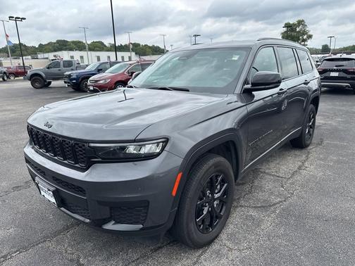 2024 Jeep Grand Cherokee L Laredo