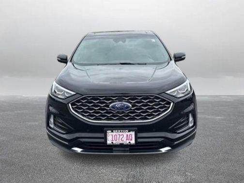 Agate Black 2020 Ford Edge Titanium