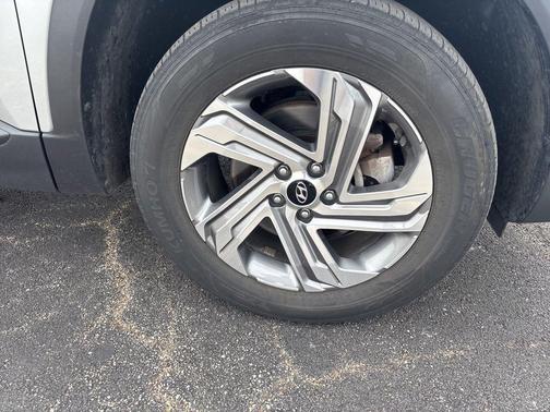 Shimmering Silver 2023 Hyundai SANTA FE SEL