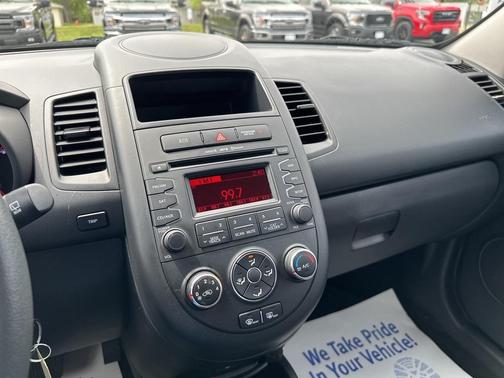 2013 Kia Soul Base