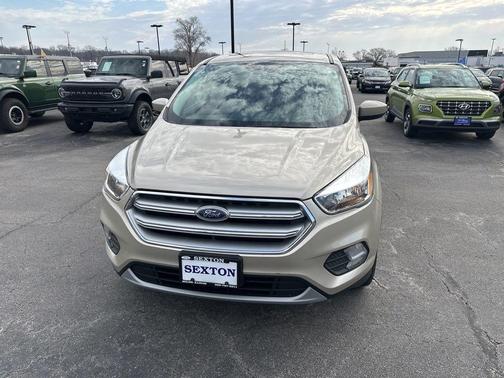 White Gold Metallic 2017 Ford Escape SE