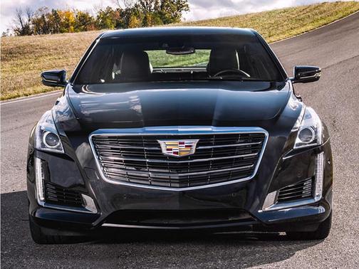 Crystal White Tri-Coat 2018 Cadillac CTS 2.0L Turbo Luxury