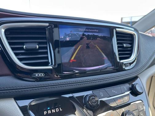 Billet Silver Metallic Clearcoat 2019 Chrysler Pacifica Limited