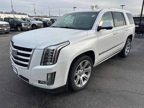 2016 Cadillac Escalade Premium