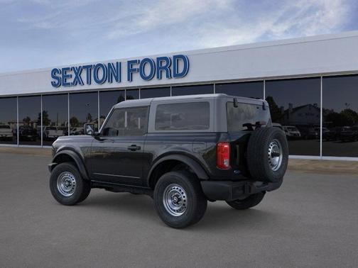 2025 Ford Bronco Base