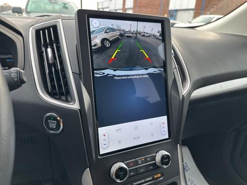 2024 Ford Edge SE
