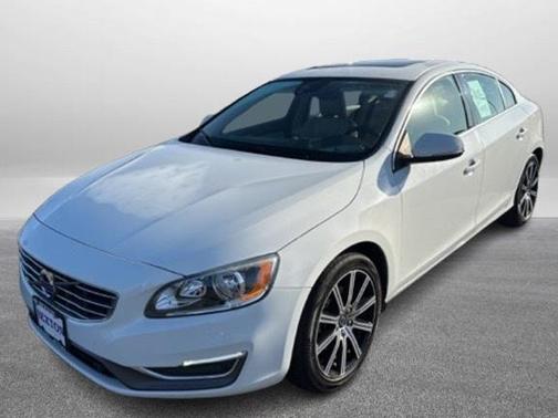 2016 Volvo S60 T5 Inscription Drive-E Premier