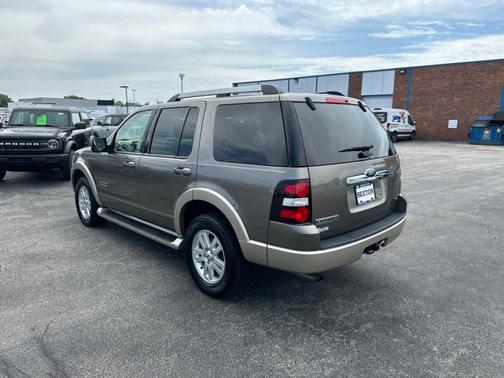 Pueblo Gold Clearcoat Metallic 2006 Ford Explorer Eddie Bauer