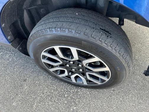 Atlas Blue Metallic 2023 Ford Maverick Lariat