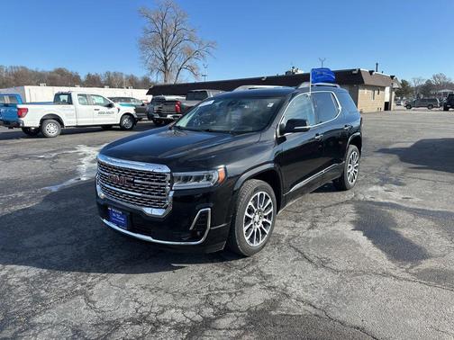 2021 GMC Acadia Denali