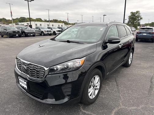 2020 Kia Sorento LX