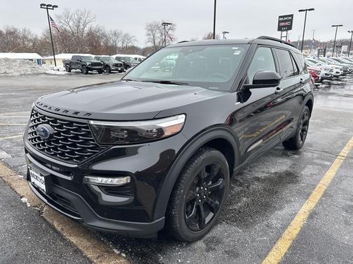 2023 Ford Explorer ST-Line