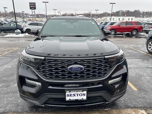 2023 Ford Explorer ST-Line