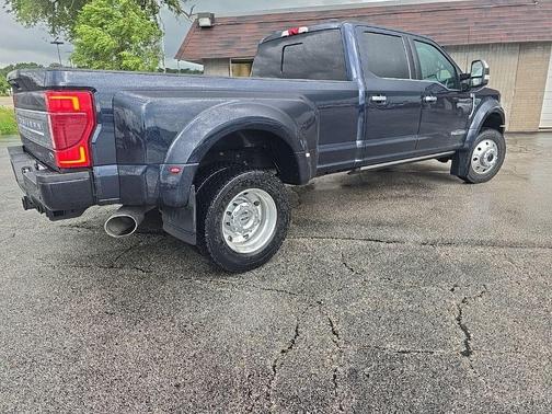 Antimatter Blue Metallic 2022 Ford F-450 Platinum