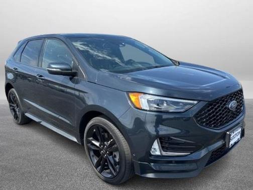 2022 Ford Edge ST