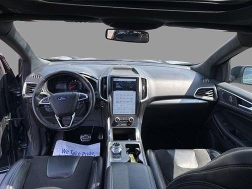 2022 Ford Edge ST