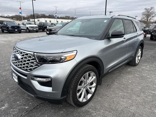 2022 Ford Explorer Platinum