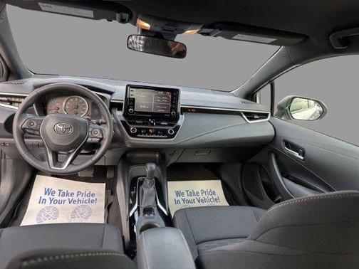 2022 Toyota Corolla Hatchback SE