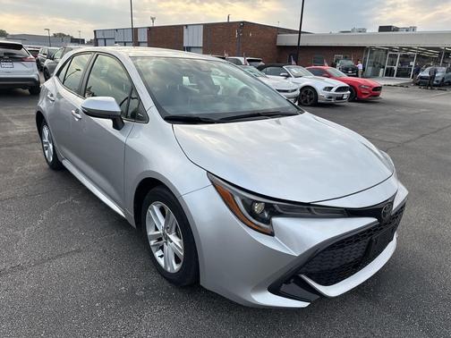 2022 Toyota Corolla Hatchback SE