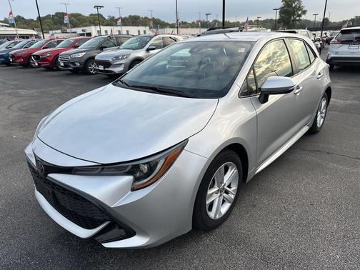 2022 Toyota Corolla Hatchback SE